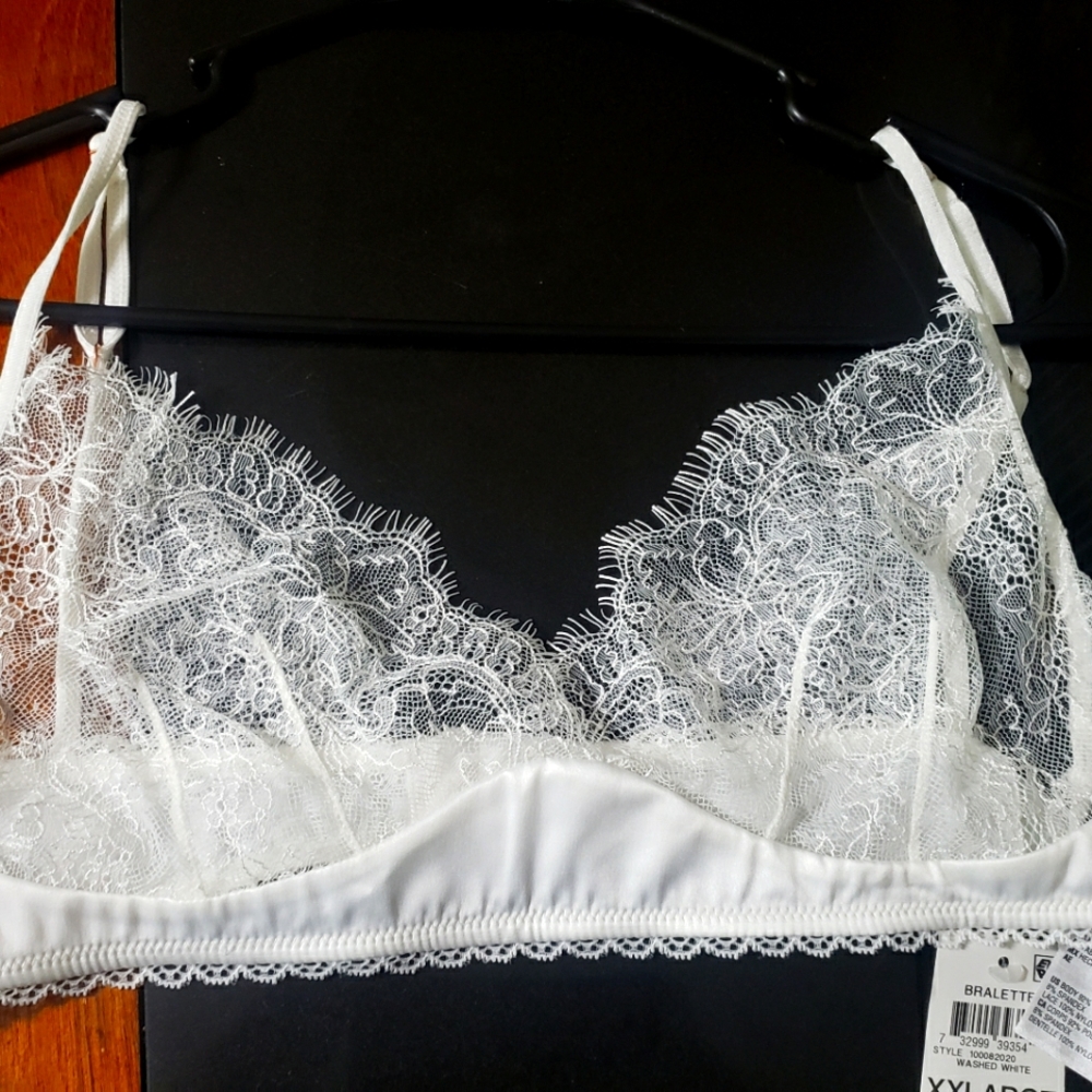 Lace bralette